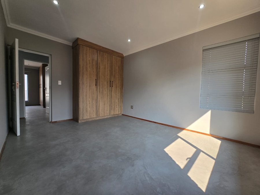 3 Bedroom Property for Sale in Magalies Golf Estate North West